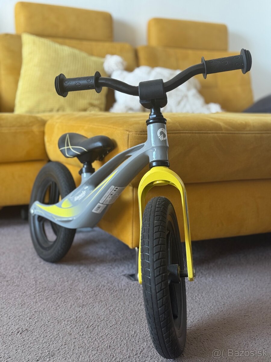 Odrážadlo Lionelo BartTour - 2