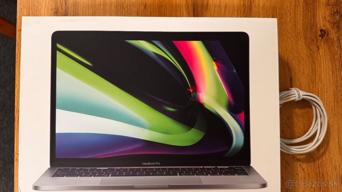 Predám MacBook Pro 13" M1 (2020) – 8 GB RAM - 2