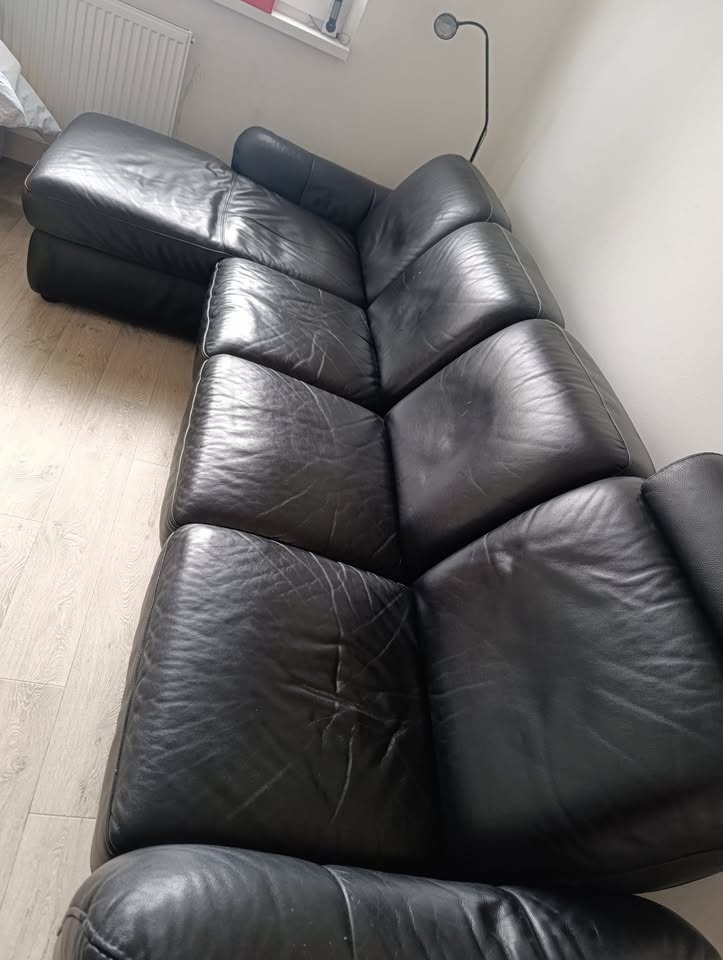 Kožená sedačka - 2