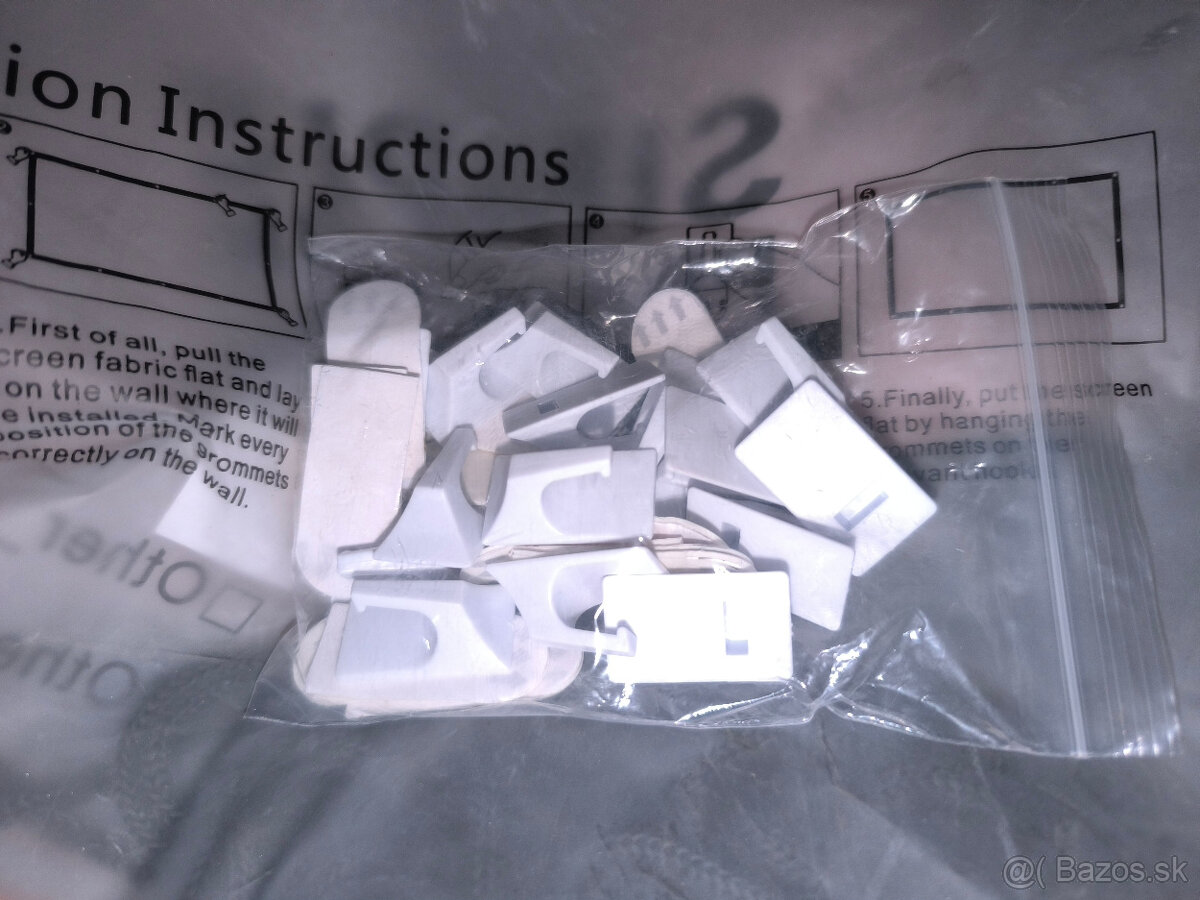 projekčné plátno , plátno pre projektory 304,8 centimetrov - 2