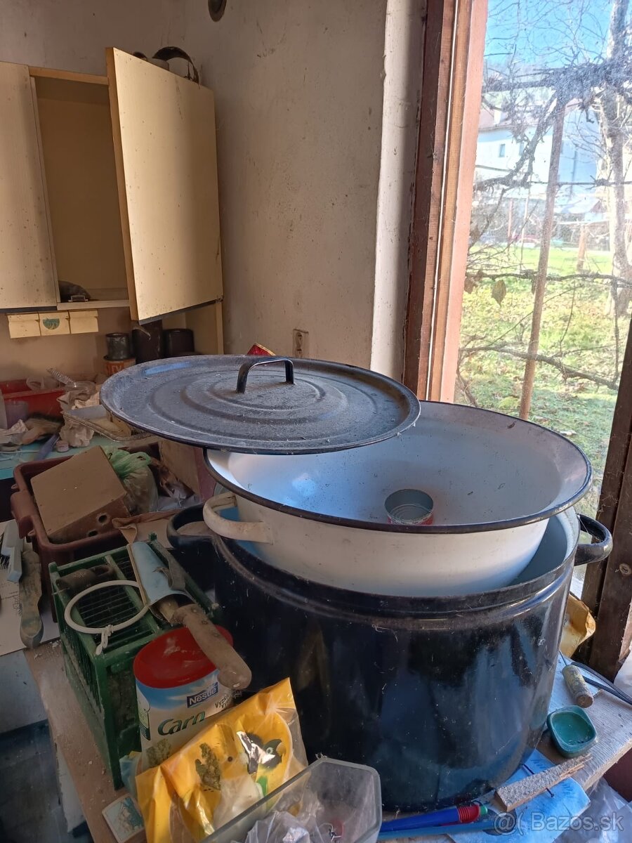 Predám pálenku, rajnice, sud na kapustu a iné pomôcky . - 2