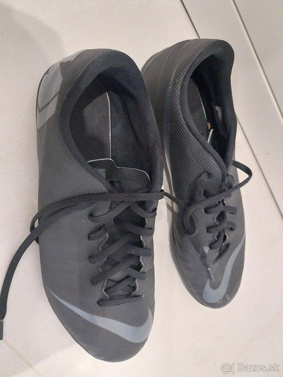 Halovky Nike Mercurial Vapor 16 Club IC - čierna - 2