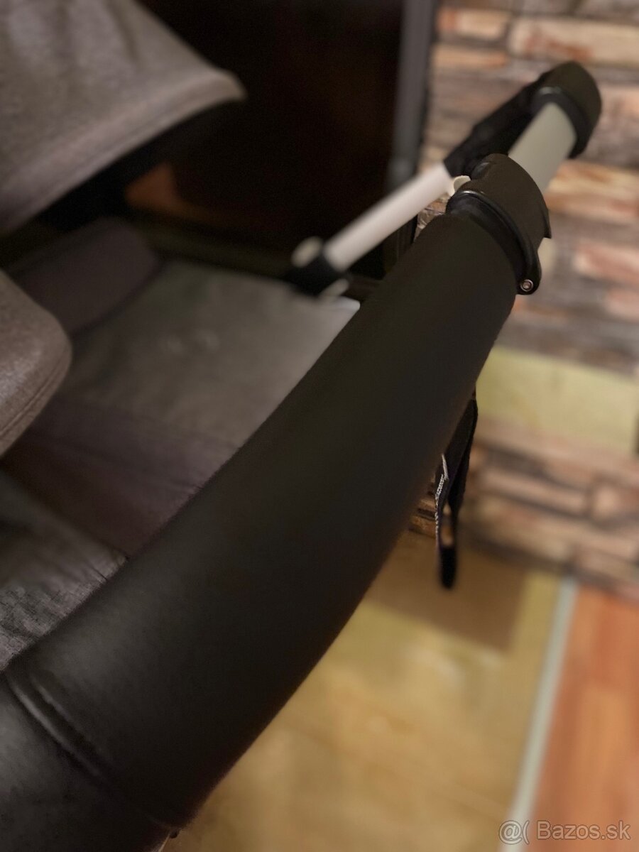 TOP Bugaboo Donkey 2 + autosedačka - 2