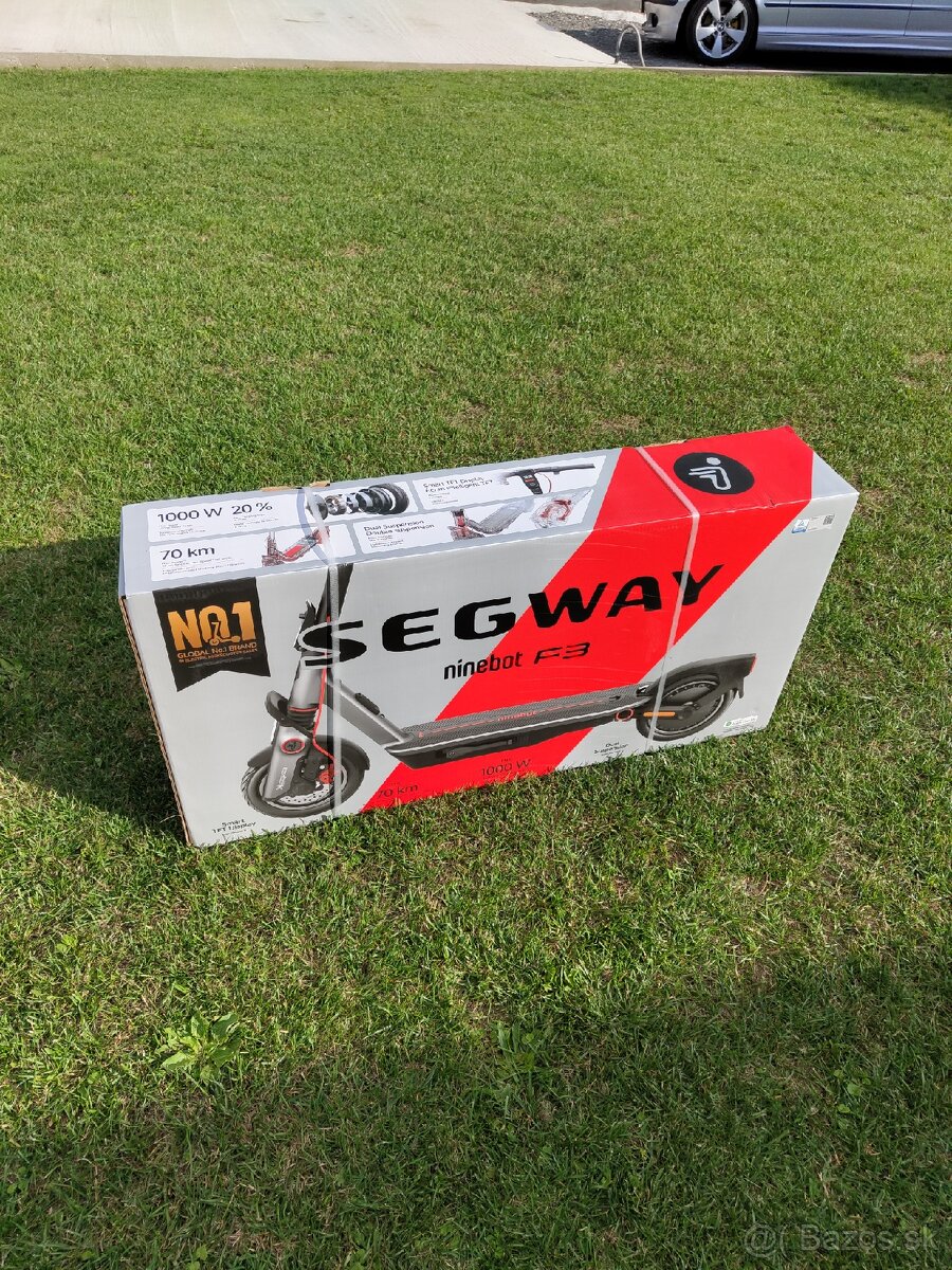 Kolobežka Segway Ninebot F3 - 2