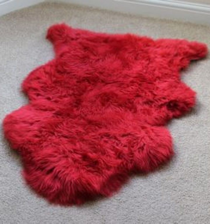 Červená ovčia kožušina - 2