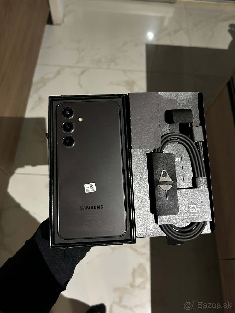 Samsung Galaxy S24 256GB - 2