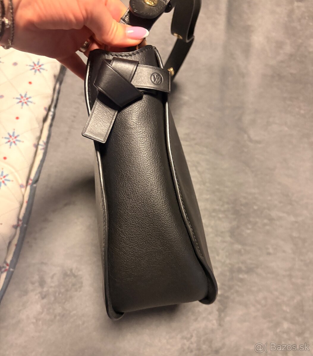 Louis Vuitton Hobo cierna - 2