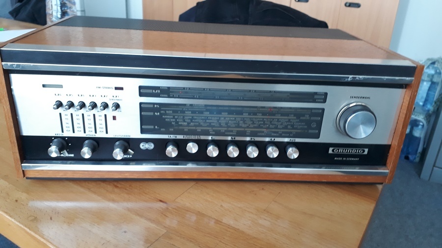 GRUNDIG - STEREOMEISTER 3000 - 2