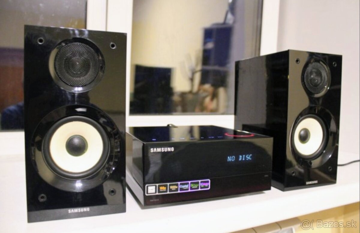 Predám DVD mikrosystém Samsung MM-DG35. - 2