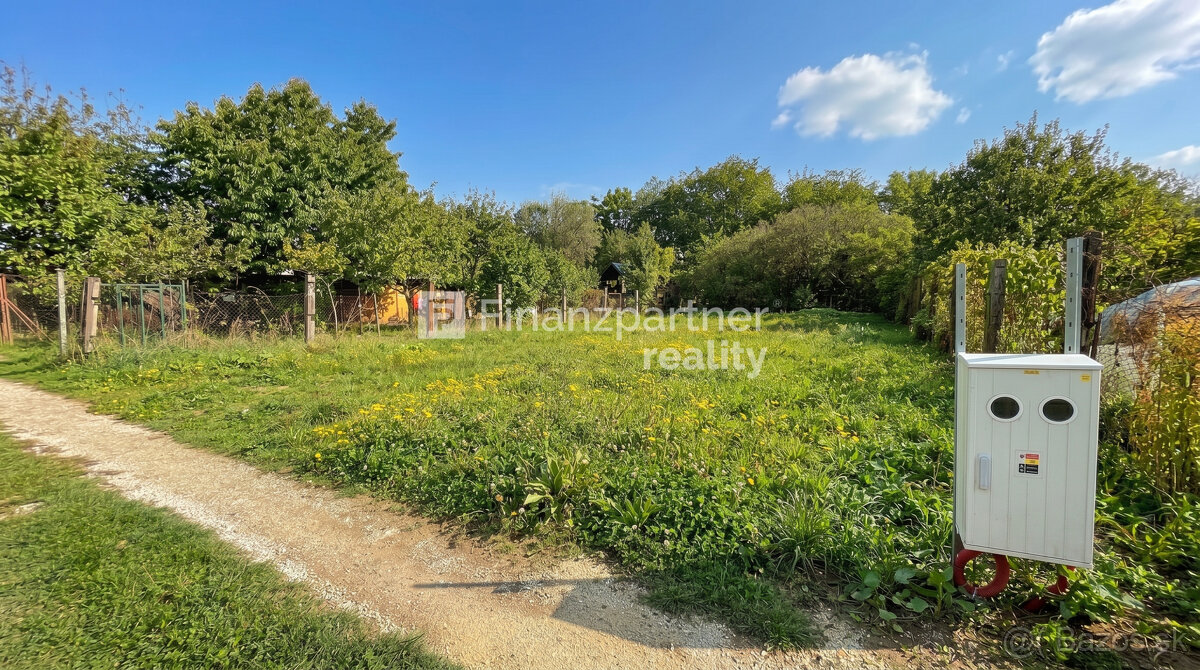 Záhrada 391 m², Nitra - 2