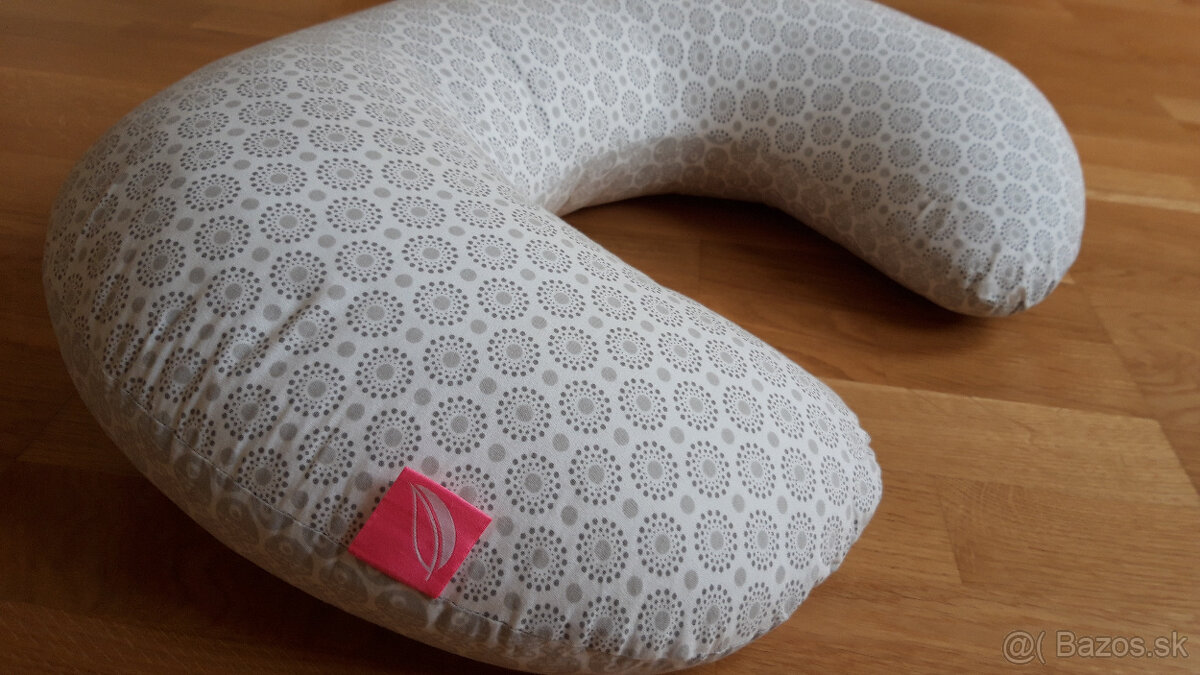 Vankúš na kojenie zn. Motherhood - 2