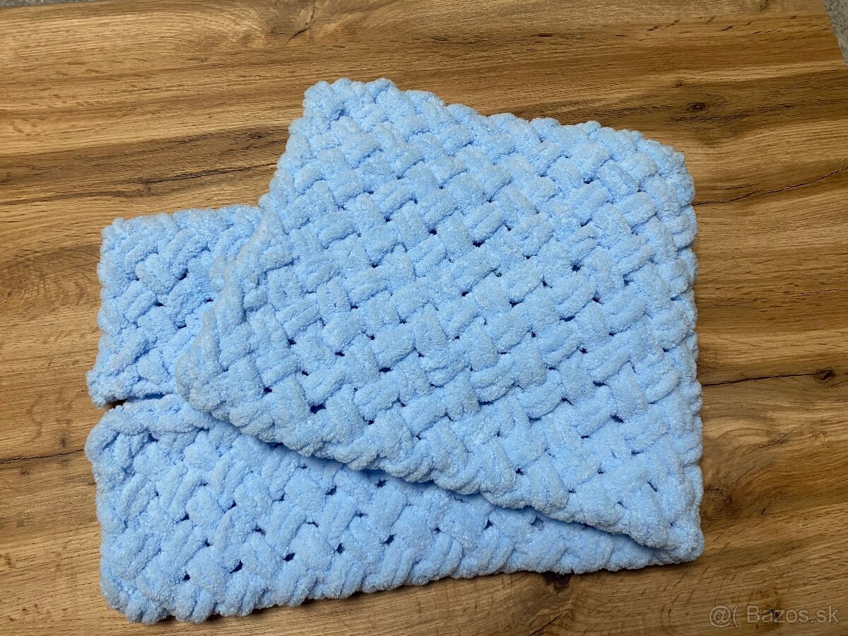 Háčkovaná baby blue (modrá) deka z jemnej eco vlny - 2