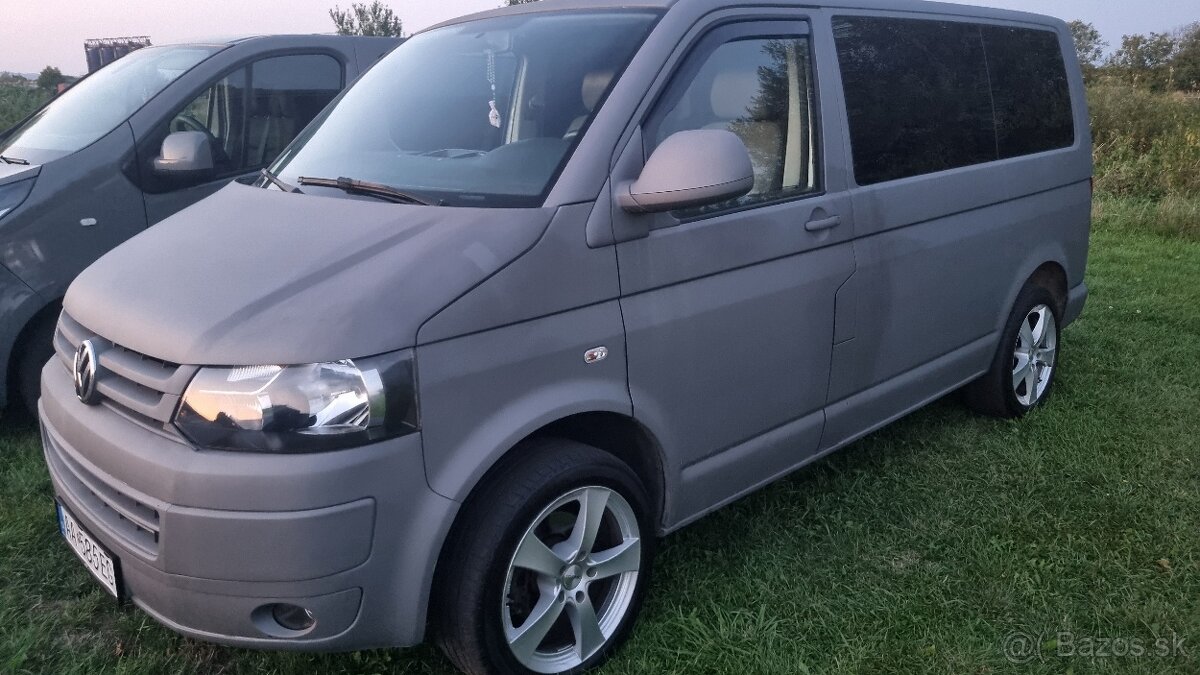 Na prenájom 8 miestny VW Transportér DSG - 2