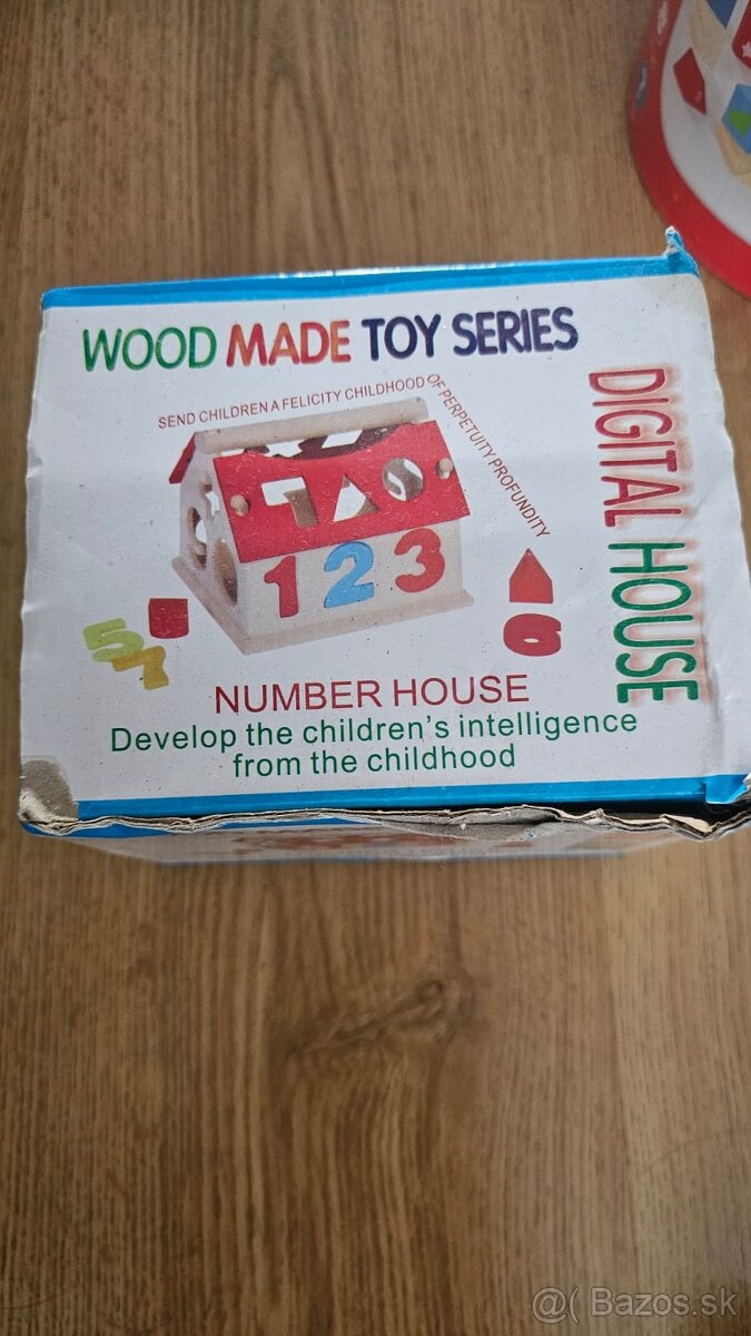 Dreveny domcek s cislami - vkladacka - 2