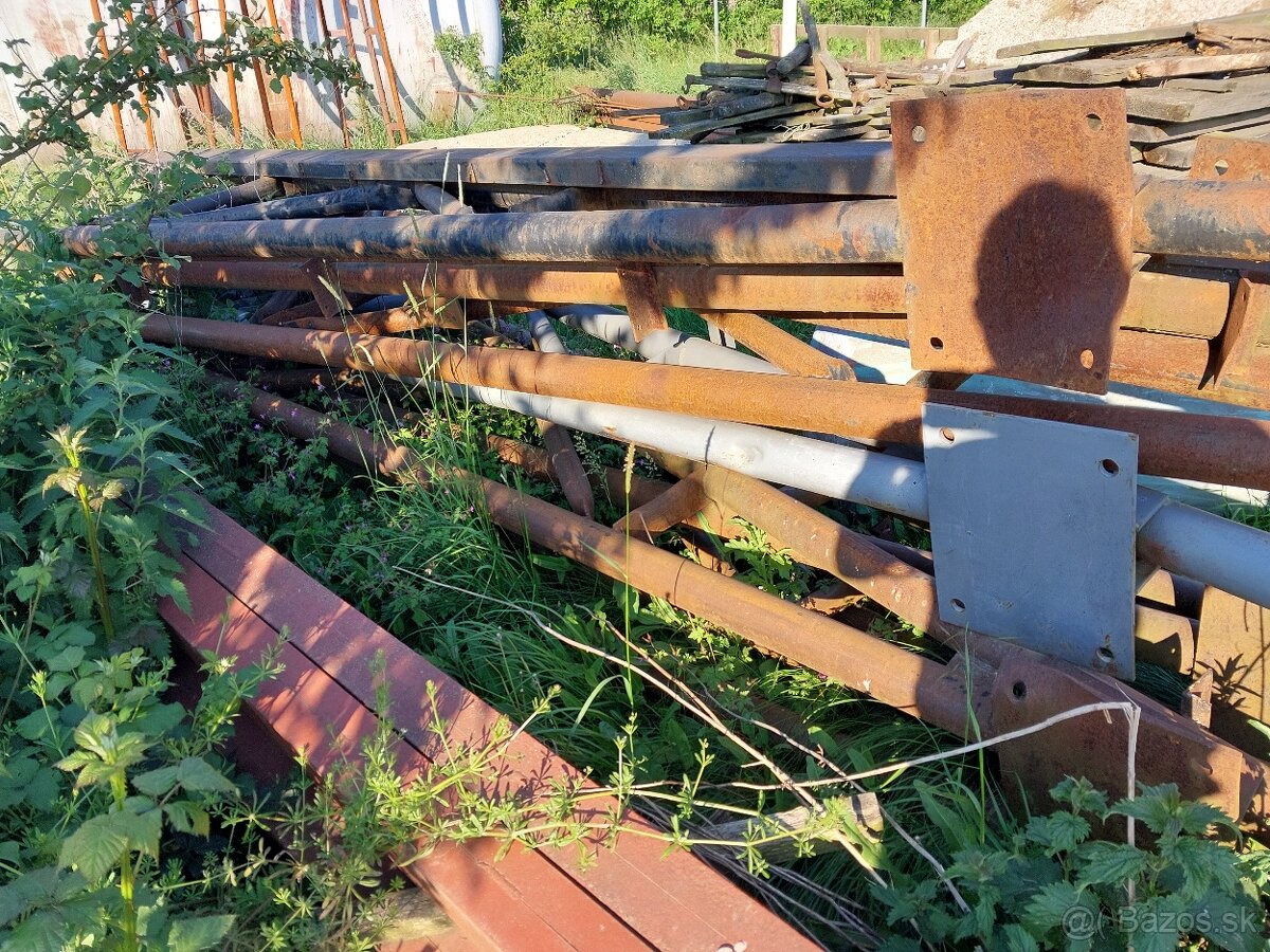 Konštrukcia na halu - 2