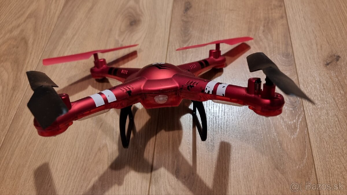 Dron Q222 - 2