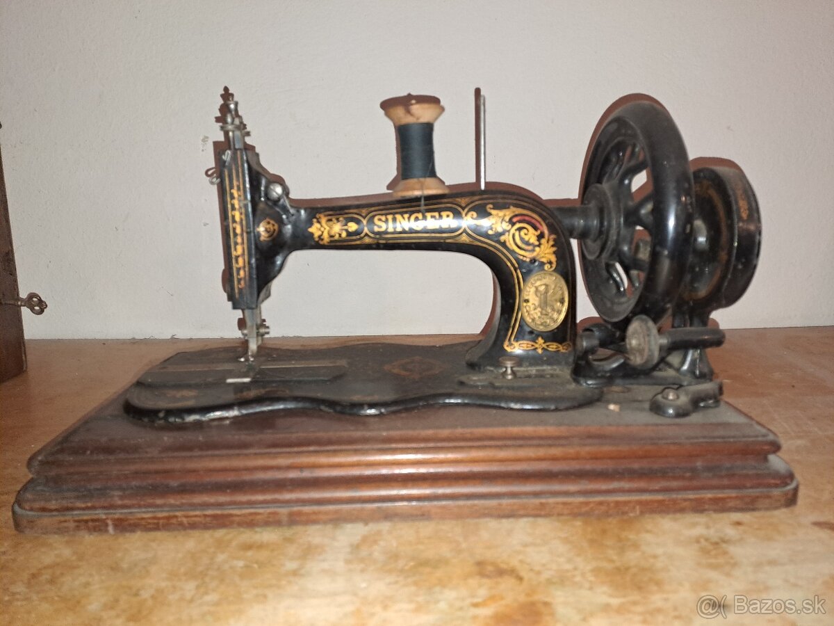 Šijaci stroj Singer - 2