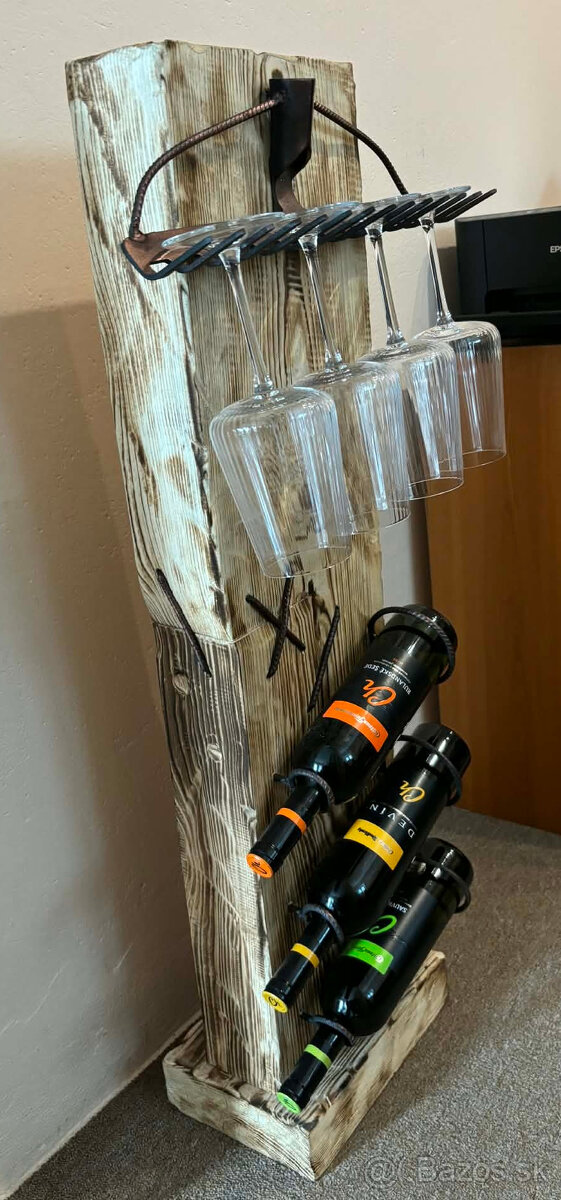 Predám stojan na víno - 2