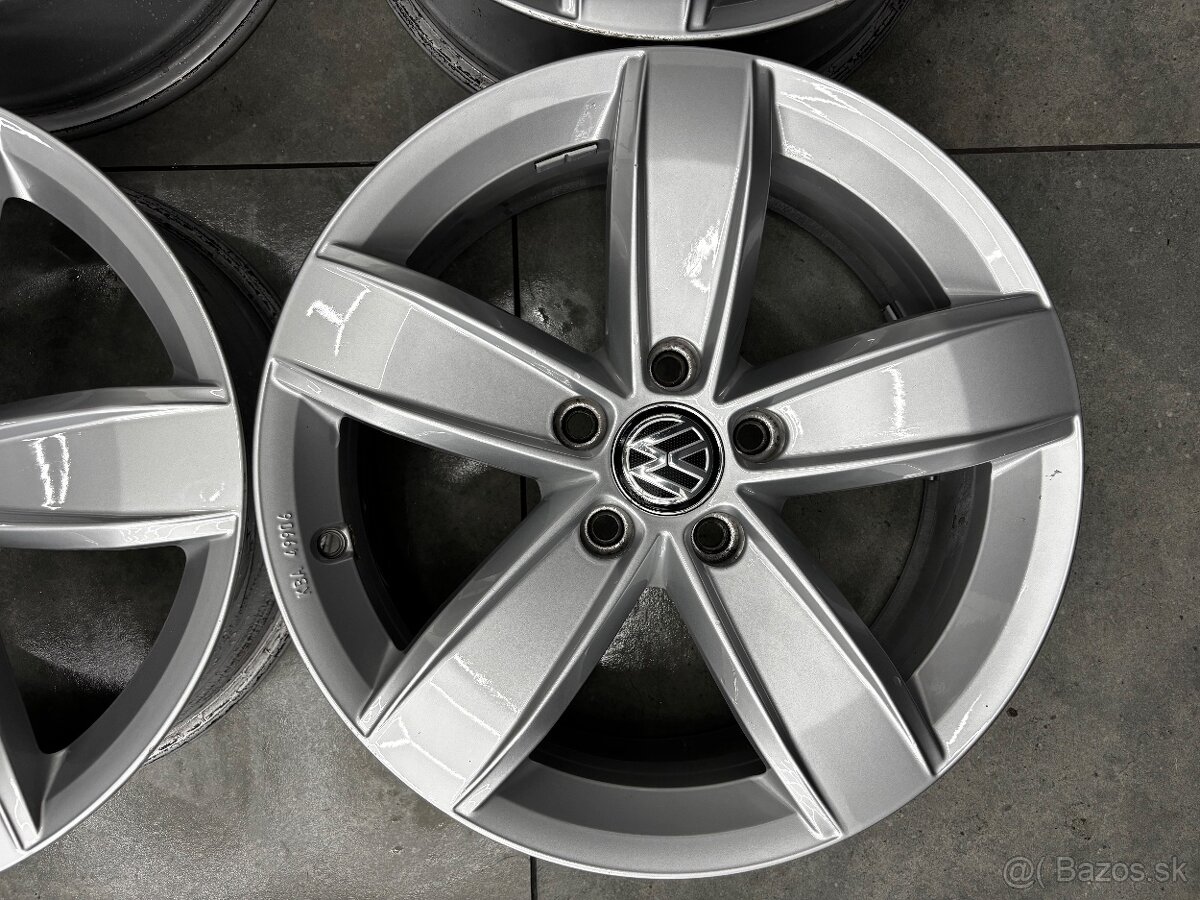 5x112 r17 Corvara tiguan passat superb 3 - 2