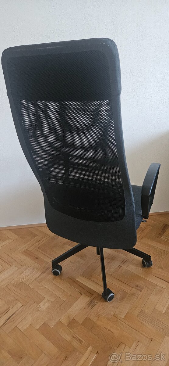 Kancelárska stolička Markus - 2