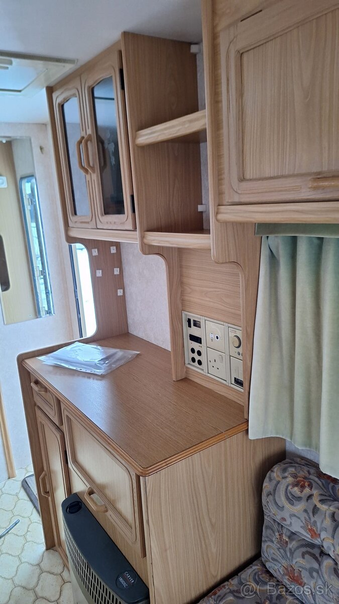 Karavan BAILEY RUBY 871kg rok 1997 - 2