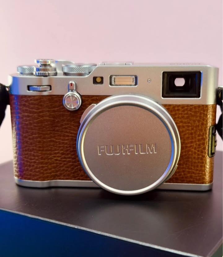 FUJIFILM X100F - 2