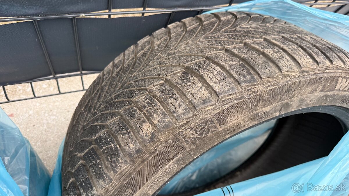 2x zimné pneu 255/40 R19 - 2