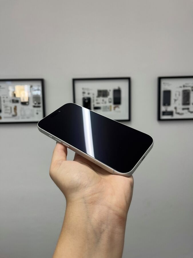 Apple iPhone 17 Pro 256GB Silver - 2