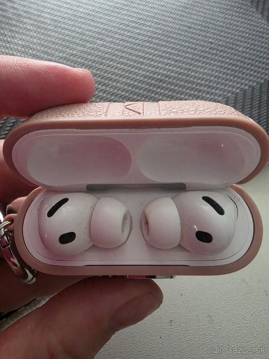 Apple Airpods Pro 3 - 2