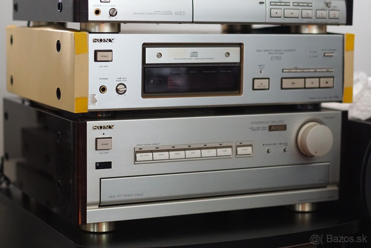 SONY ES CHAMPAGNE SET - 2