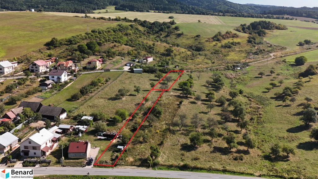 STAVEBNÝ POZEMOK 1629m2, JARABINA - 2