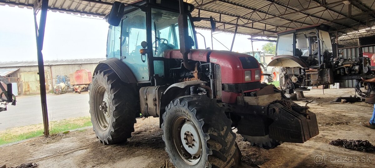 Traktor belarus 1523.4 + 1 na diely - 2