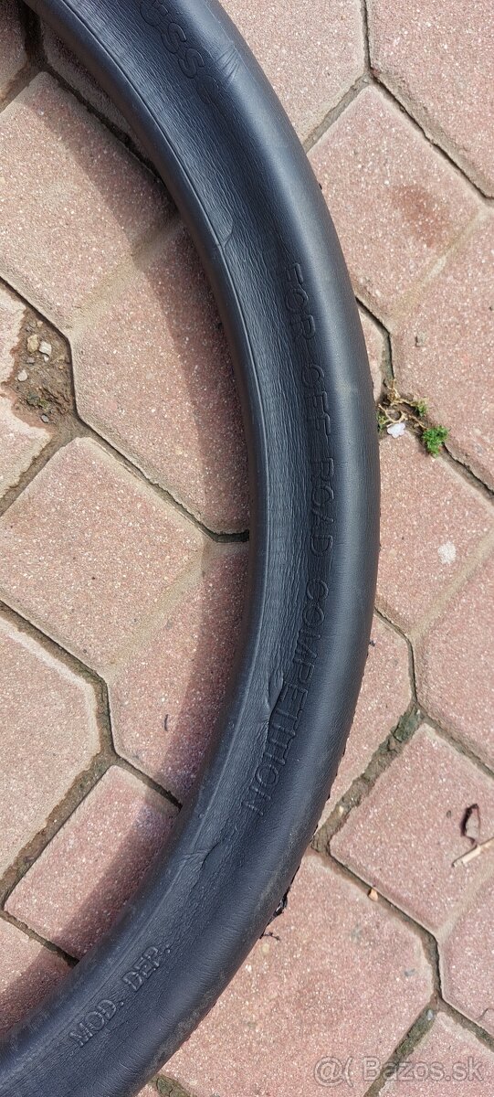 Technomouse 19 " predne