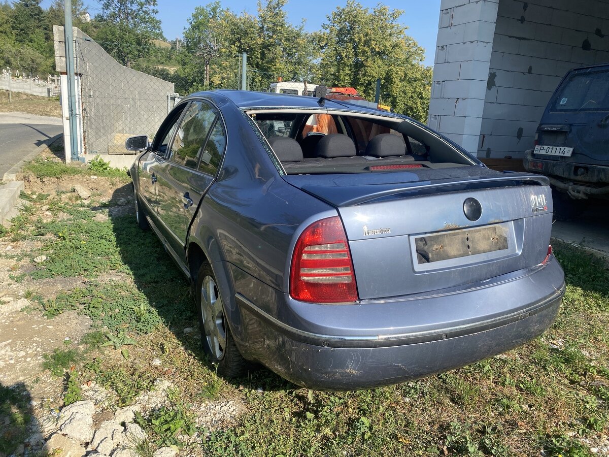 Rozpredam Škoda Superb 1 - 2