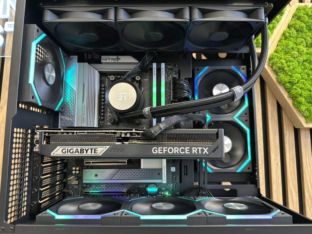 ◼️Ryzen 7 9800x3D•RTX 5080 16GB•32GB RAM, 2TB SSD•1000W - 2