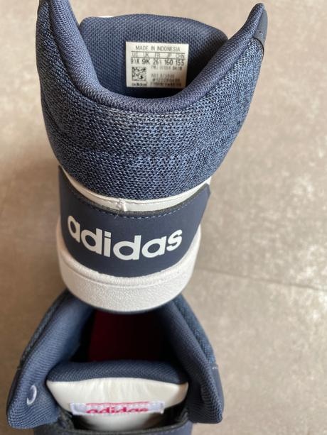 Univerzálne tenisky Adidas č. 26, 5 - 2