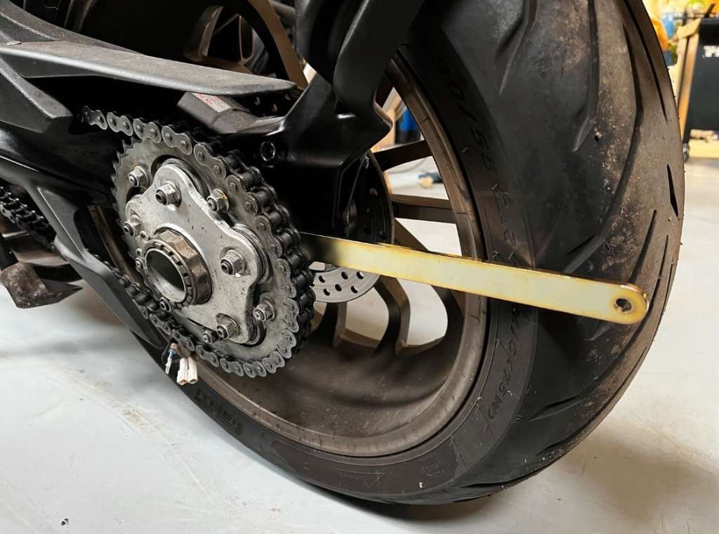 Prodloužený klíč napínání řetězu MV Agusta / Ducati - 2