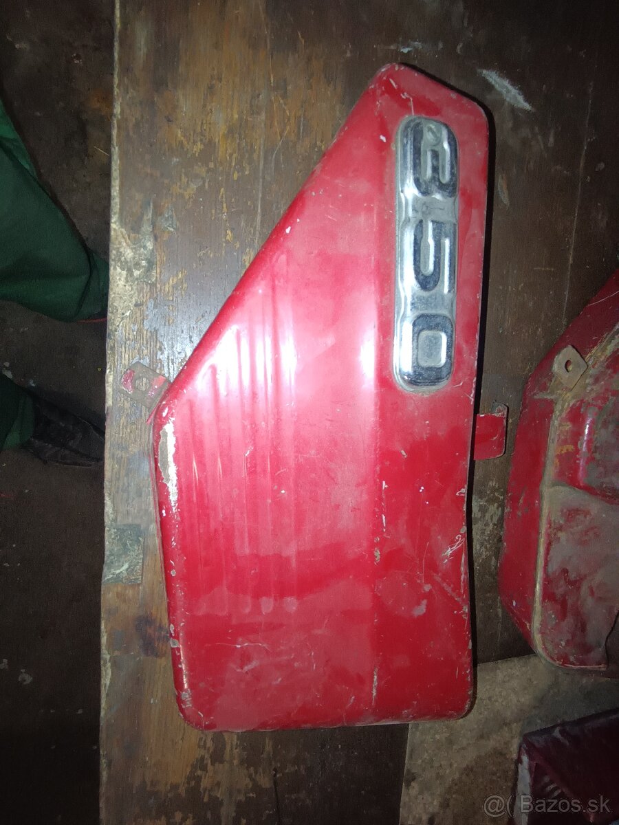 Bočné dekle JAWA 350/634 - 2