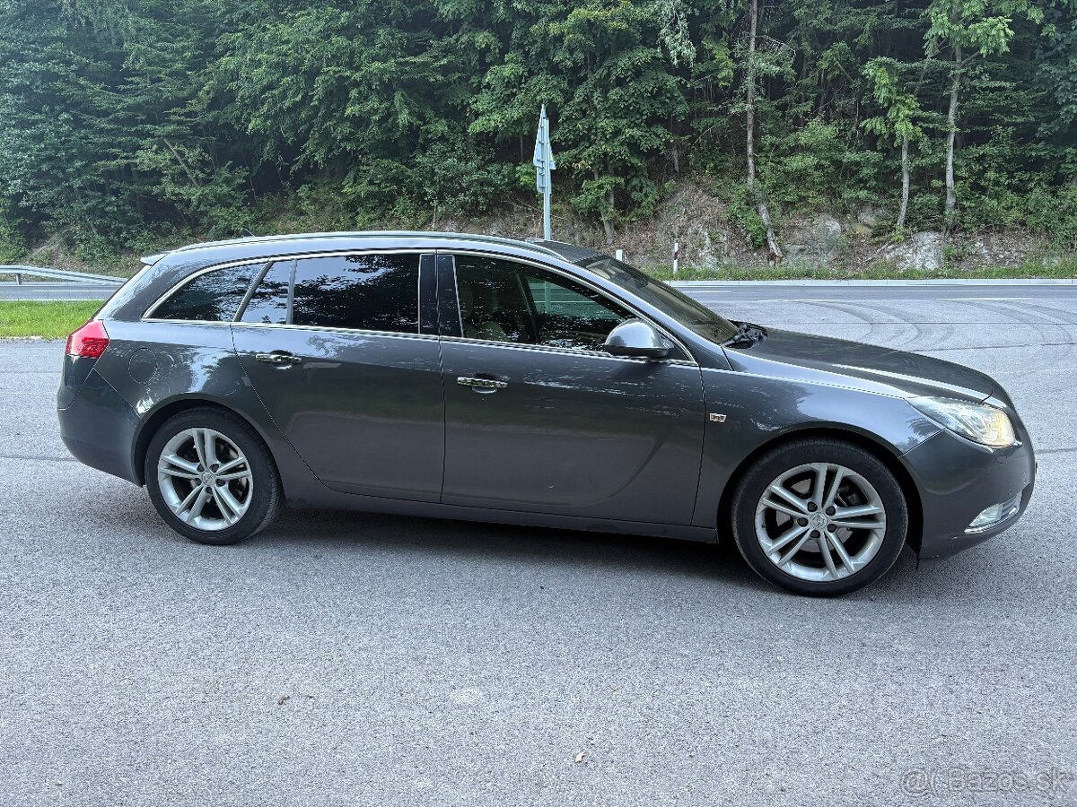 Opel Insignia - 2