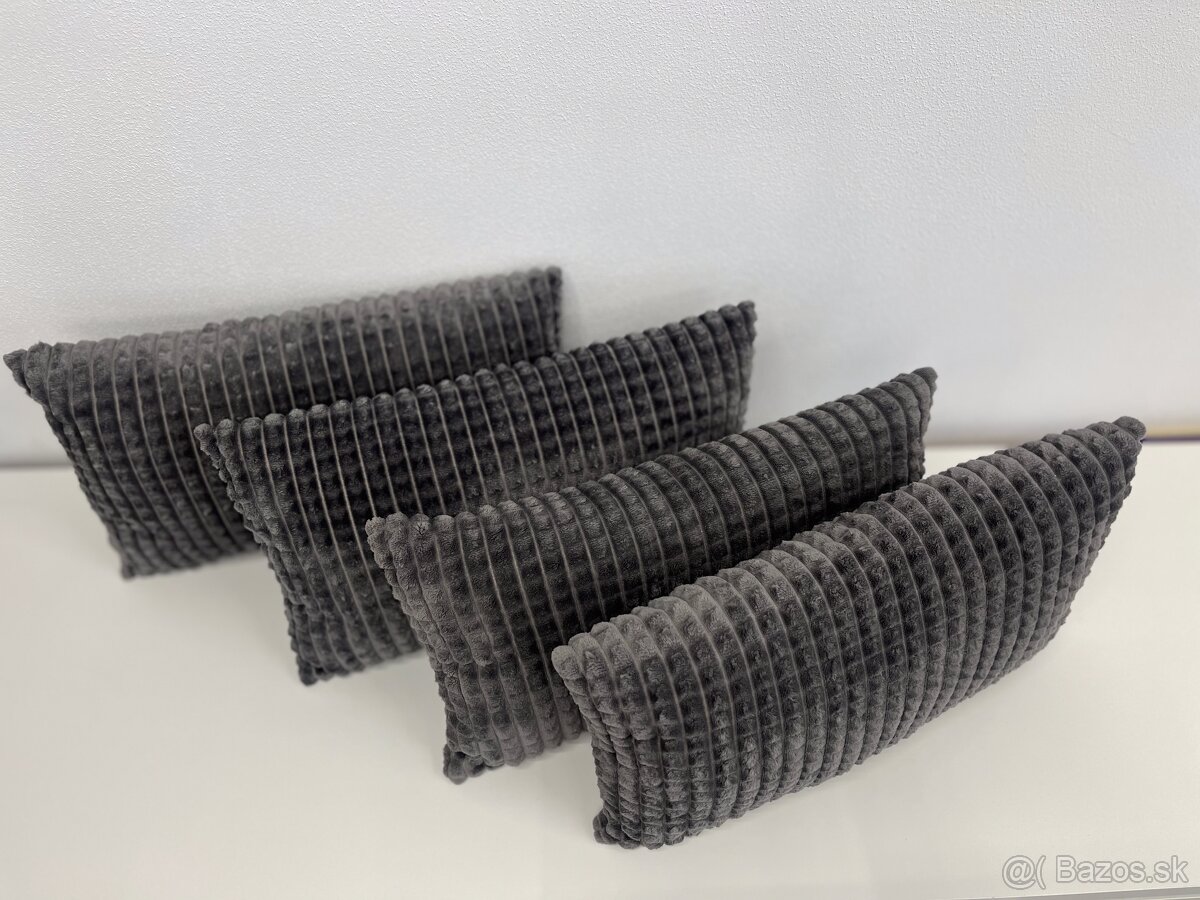 OZDOBNÉ VANKÚŠE - 2