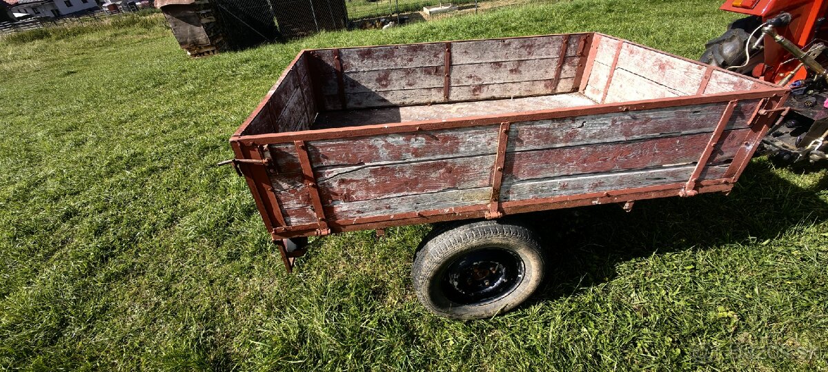 Vlečka za traktor - 2