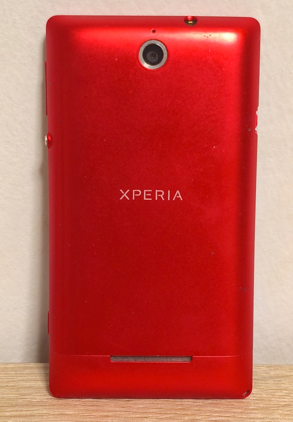 Predám Sony Xperia E - 2