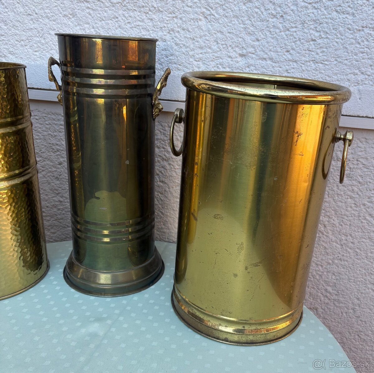 MOSADZNÉ STOJANY NA DÁŽDNIKY - 2