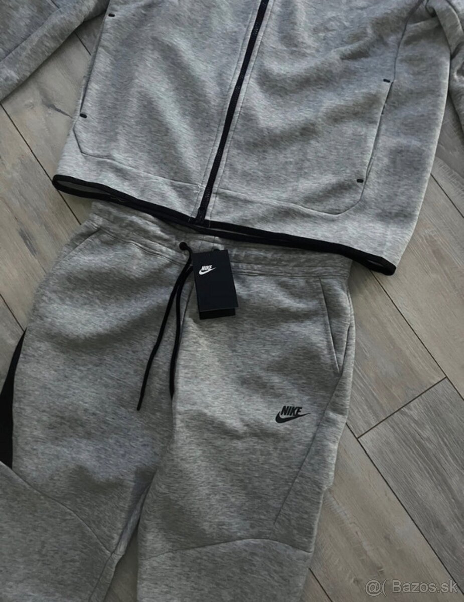 Nike Tech Fleece Silver - 2