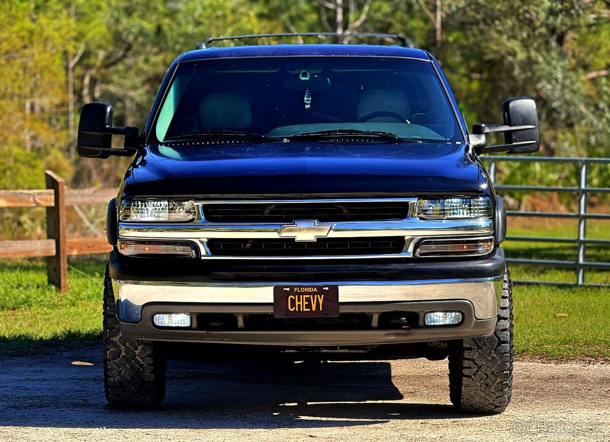 2001 Chevrolet Suburban 2500 LT | 8.1 V8 | 4x4