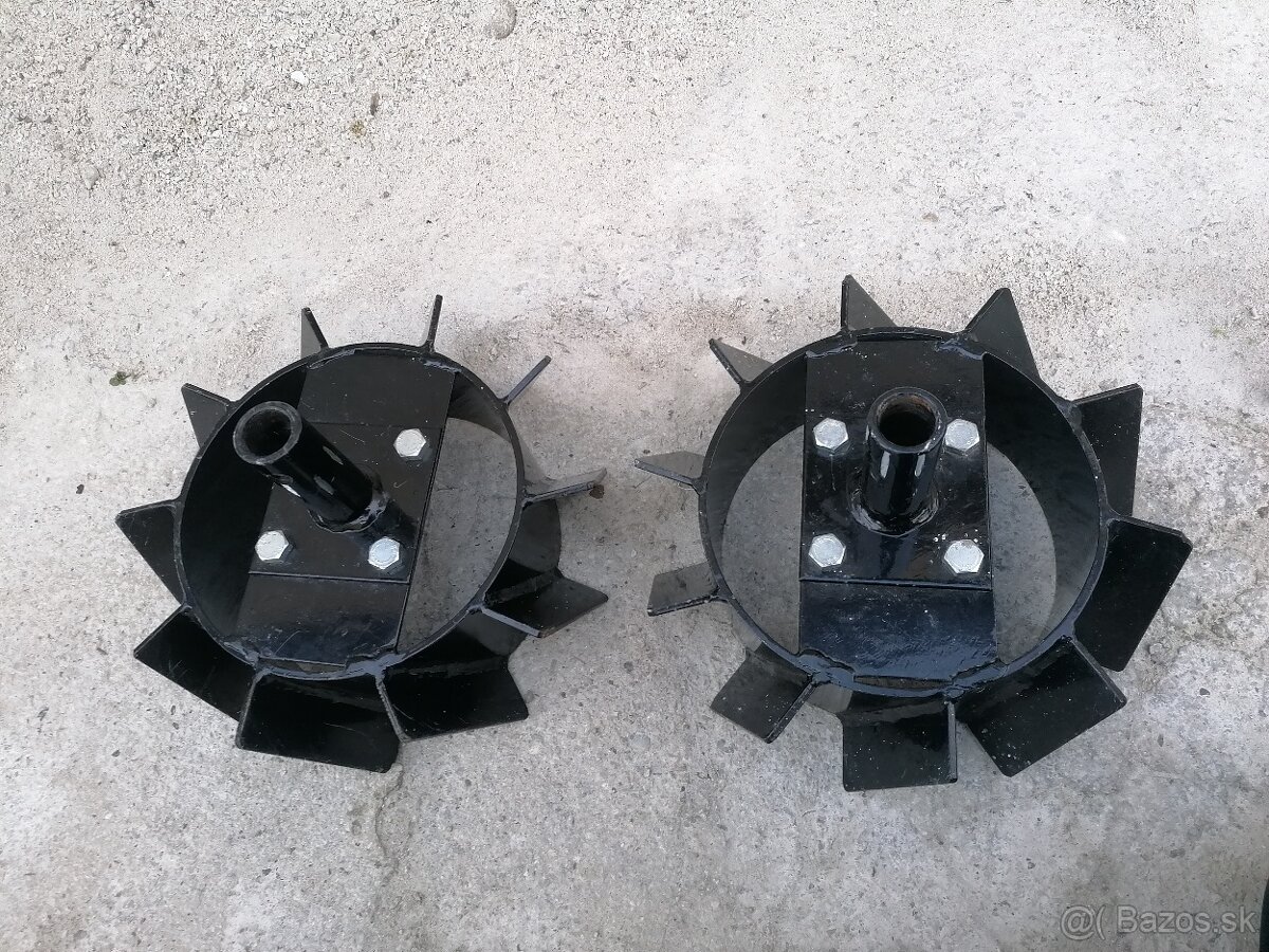 Malotraktor - železné kolesá - 2