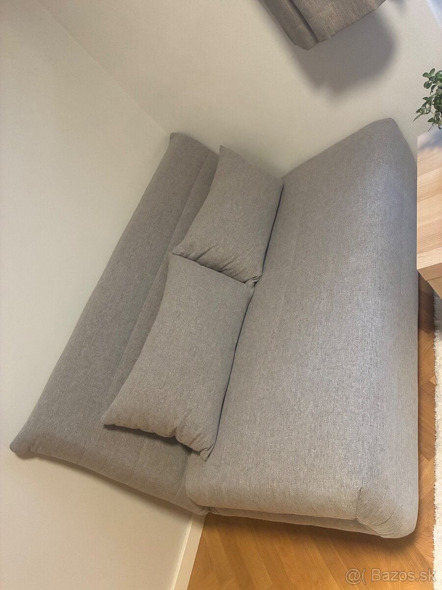 Rozkladacia pohovka - 2