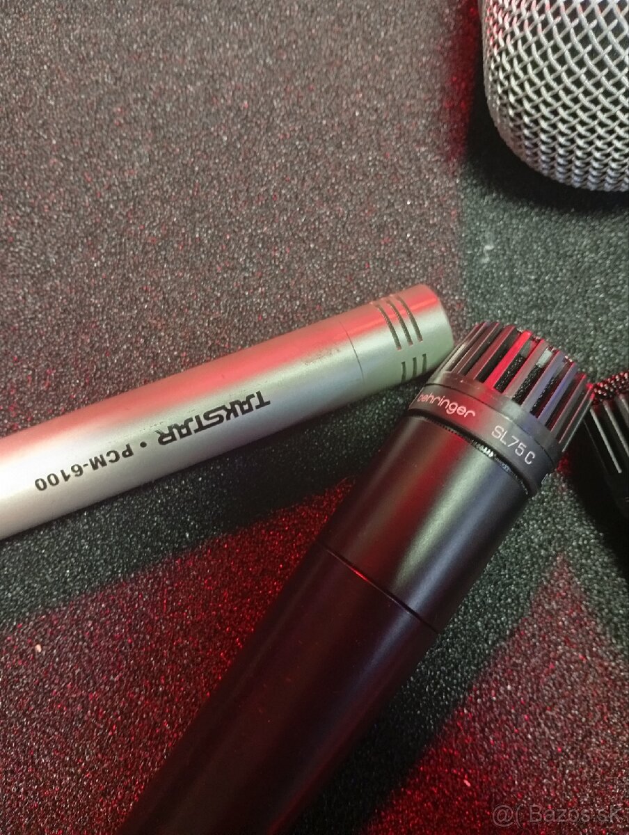 Mikrofóny na bicie plus káble. - 2