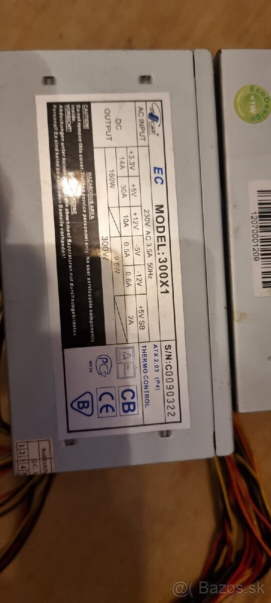 2x staršie ATX zdroje - 2