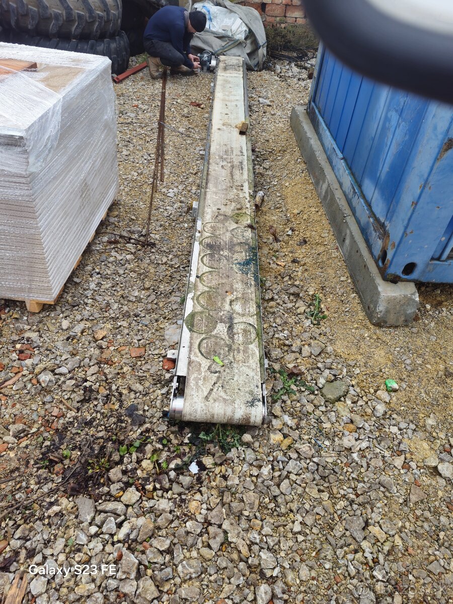 Dopravnikovy pas - 2